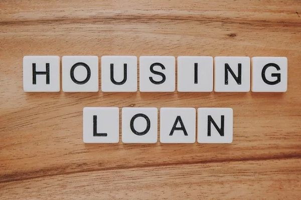 利率上調、放款延時，購房違約風險提升